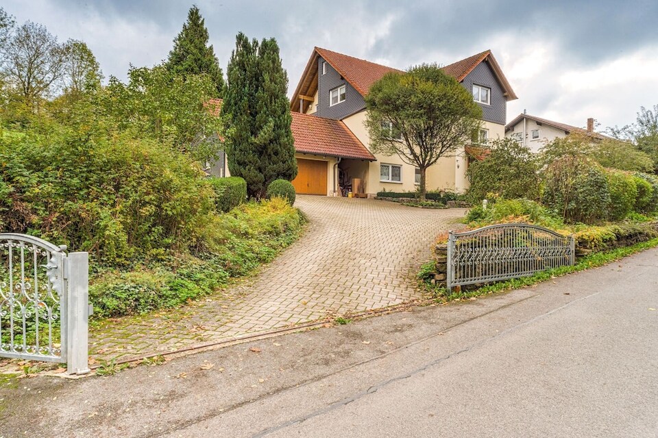 Geräumige Wohnung mit Grill, Marktrodach