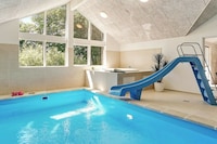 18 person holiday home in Hasselberg