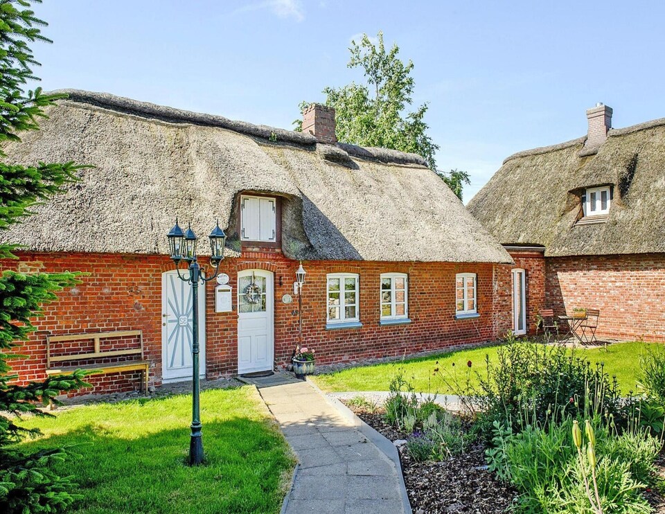 Casa frisona en Behrendorf cerca del mar de Frisia, Behrendorf