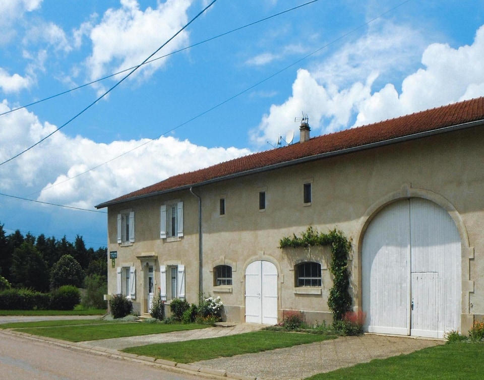 Huis bij Lac de Madine met historische charme, Lahayville