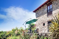 Farmhouse in Castrotañe with Terrace