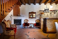 Cottage in Italia con camino alpino