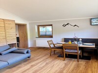 Sonniges Apartment direkt an der Piste
