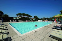 Chalet in Lido di Dante bij natuurpark