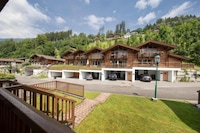 Malerisches Alpenchalet in Wald im Pinzgau