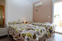 Villa in Spanien mit privatem Pool