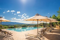 Holiday home with pool in Figline Valdarno