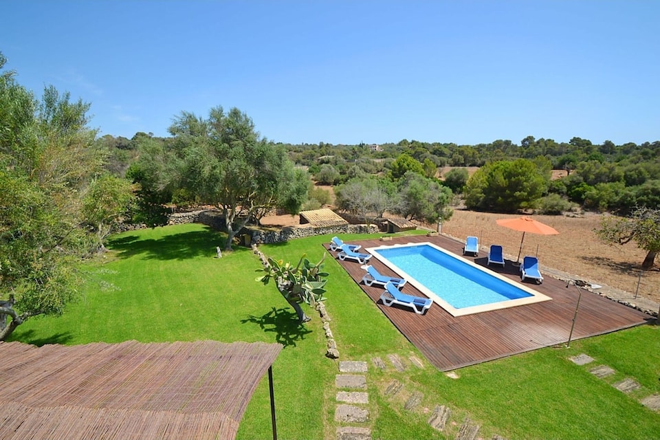 Country House Porto Cristo with Pool & Garden, Manacor