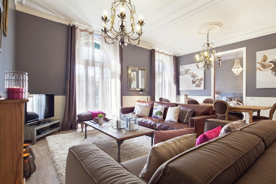 Belvilla by OYO Catalunya Palace Apartment, Barcelona