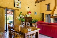 Ferienhaus in Salles-de-Belvès mit Pool