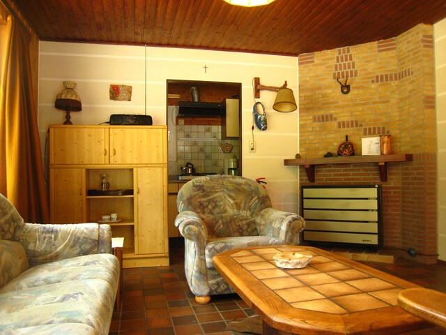 Lanklaar Chalet met Tuin, Dilsen-Stokkem