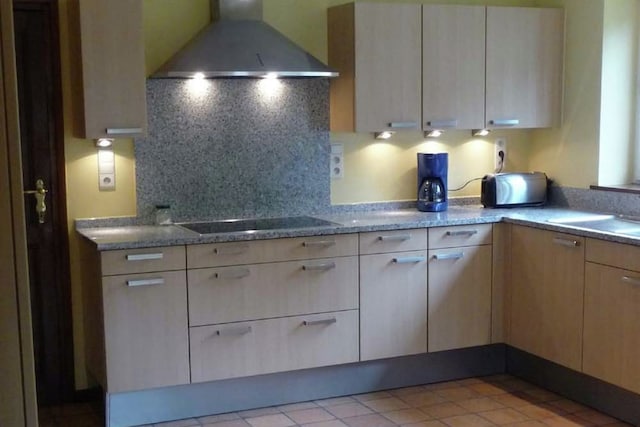 Holiday Home in Ardennes with Garden & BBQ, Comblain-au-Pont