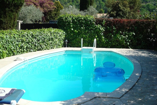 Villa en Nyons con piscina cerca del río