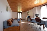 Wohnung in Lus nahe Skipisten und Bergen