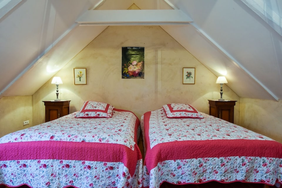 Casa en Querrien cerca de Roches du Diable, Querrien