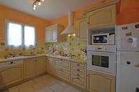 Villa in Saint-Laurent met Zwembad