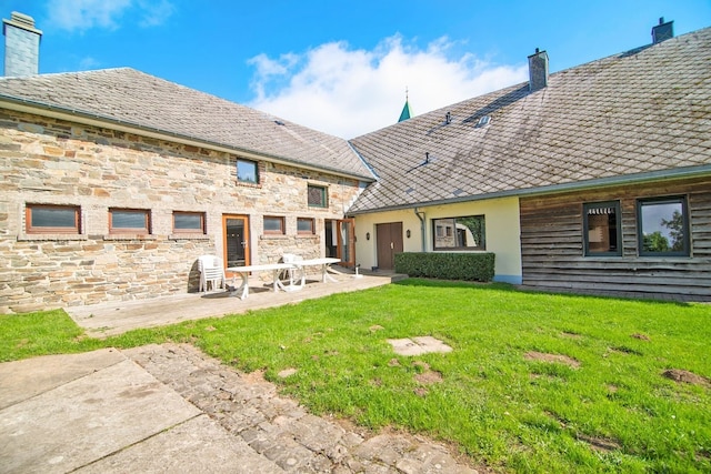 Ferienhaus in Sourbrodt mit Pool und Sauna