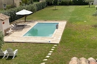 Ferienhaus in Pougnadoresse mit Pool