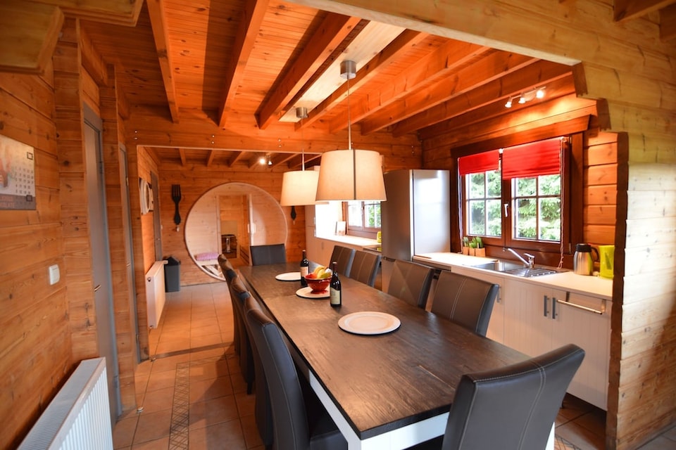 Chalet in Ardennes with Sauna & Garden, Waimes
