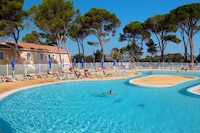 Ferienhaus in Frankreich mit Gartenterrasse