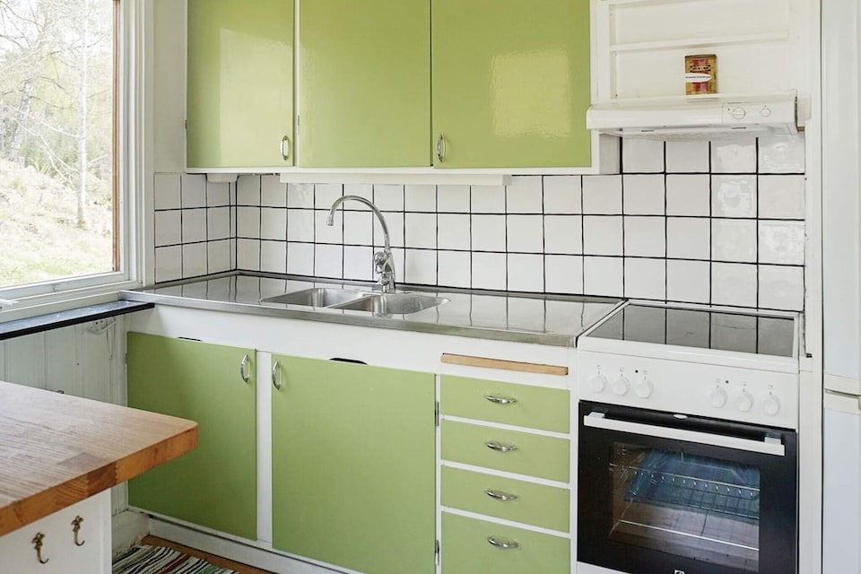 5 person holiday home in Mellösa, Södermanland