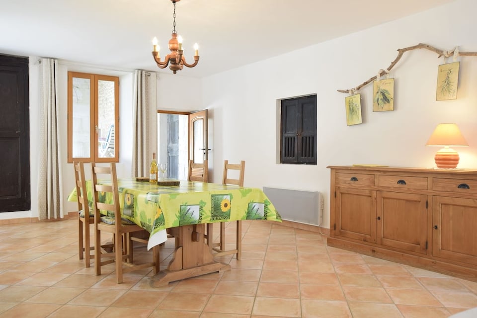 Holiday Home in Montclus by Lavender Fields, Montclus