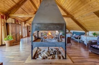 Malerisches Ferienhaus in Ferce nahe Lake Beach