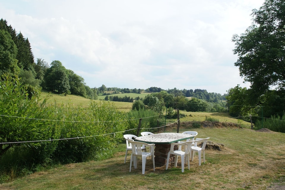 Holiday Home in Esmoulières near Forest, Esmoulières