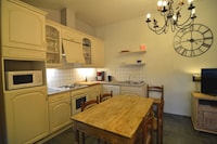 Cottage soleggiato con piscina