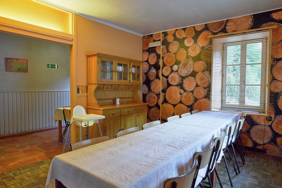 Casa de campo encantadora y bien renovada., Anhée