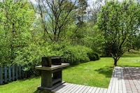 Sunny Garden Cottage, Alle