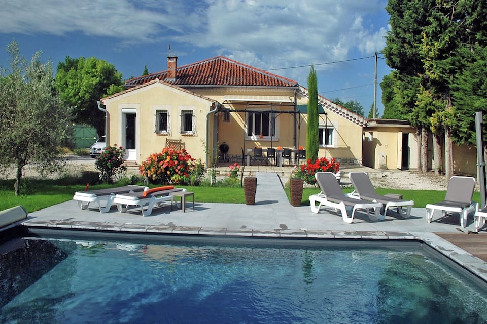 Ferienhaus in L'Isle-sur-la-Sorgue mit Pool, L'Isle-sur-la-Sorgue