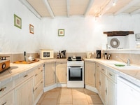Ferienhaus mit Pool in Saint-Laurent