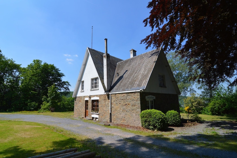 Casa de vacaciones con encanto en Werpin Near Park, Hotton