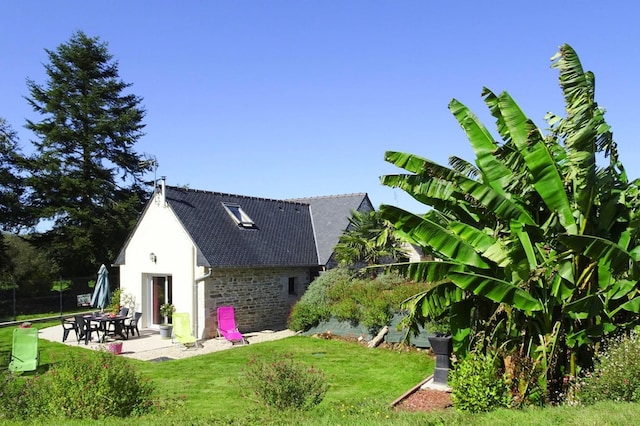 Casa vacanze a Guerlesquin vicino al lago