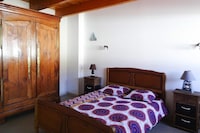 Casa vacanze a Guerlesquin vicino al lago