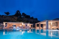 Villa spacieuse en Péloponnèse avec piscine