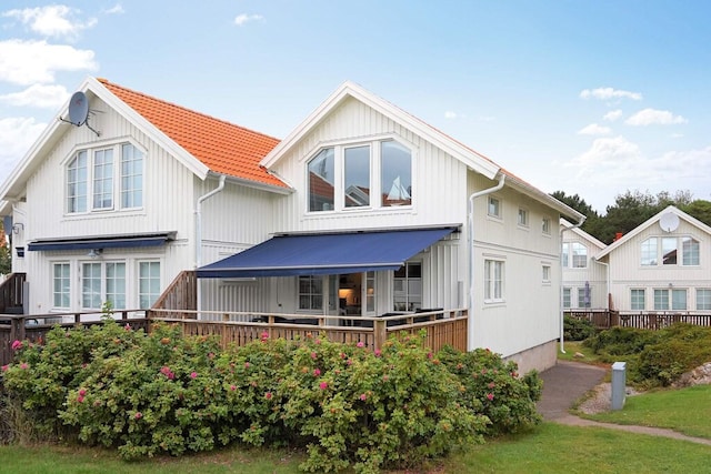 Seaside Serenity in Mollosund-By Traum
