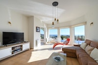Villa en Moraira con piscina y playa