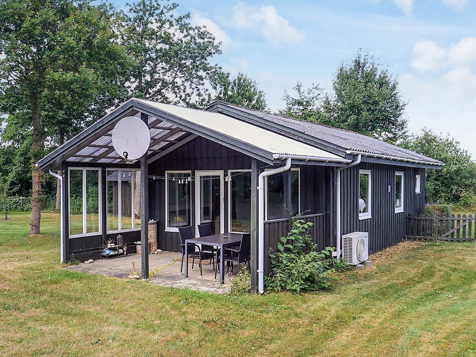 2 personen vakantie huis in Thyholm, around the Limfjord