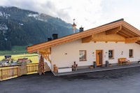 Chalet in Wald nahe Skipisten