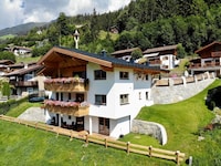 Chalet in Wald nahe Skipisten