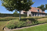 Manoir Den Ast avec jacuzzi et jardin