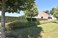 Manoir Den Ast avec jacuzzi et jardin