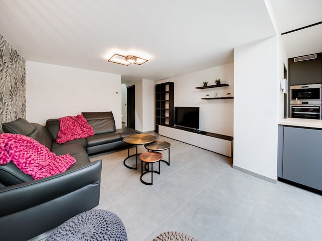 Maison à Marchin avec Jacuzzi, Marchin