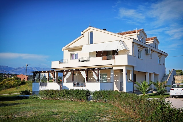 Wohnung in Ljubac am Meer
