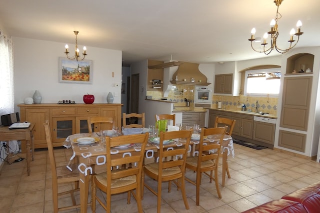 Villa con piscina a Saint-Paul-Trois-Chateaux, Saint-Paul-Trois-Châteaux
