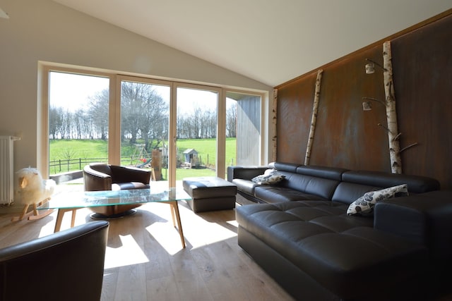 Schicker Rückzugsort in der Nähe von See und Mooren, Waimes