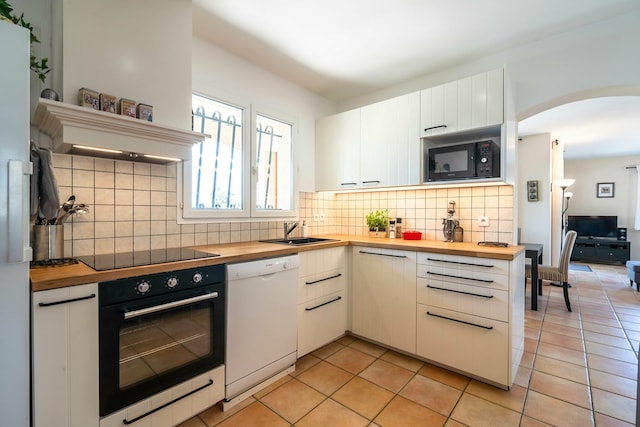Villa in Escales met privézwembad, Escales