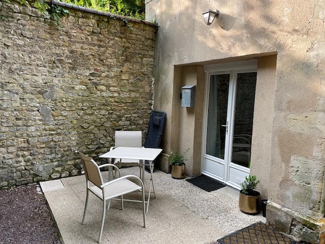 Cottage in Bayeux near Tapestry Museum